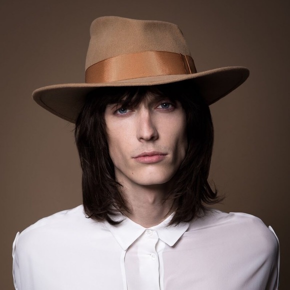 Gladys Tamez Hat - Picture 2 of 7